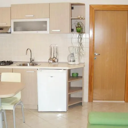Daire With Parking Space Bol, Brac - 2899 Bol