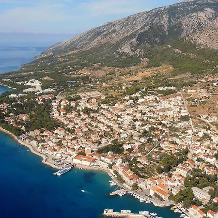 Apartamento With A Parking Space Bol, Brac - 2899